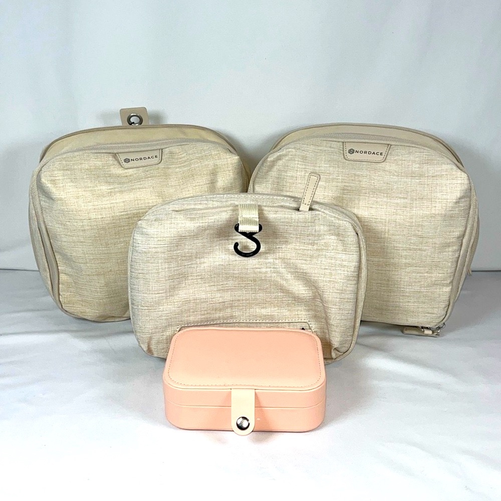 Nordace Travel Packing Cubes and Toiletry Case NWOT